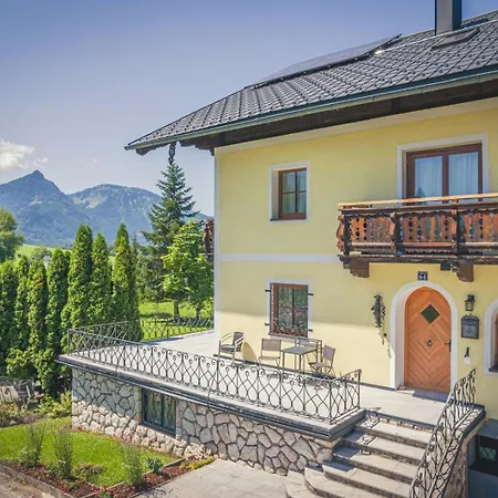 Haus Lemmerer Apartment